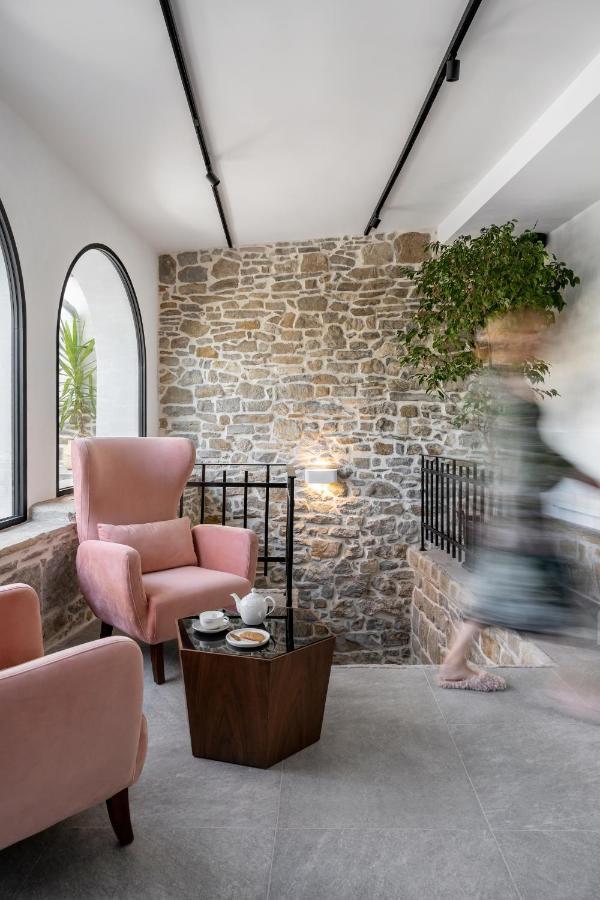 Bridges Residence Veliko Tarnovo Kültér fotó