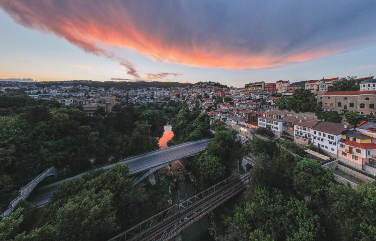 Bridges Residence Veliko Tarnovo Kültér fotó